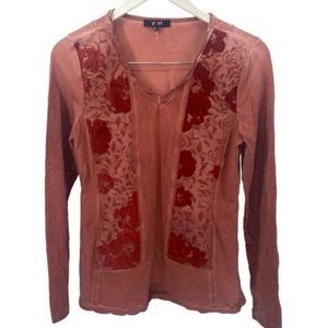 Yest Rose Organic Cotton Top Raised Floral Velvet detail Medium
